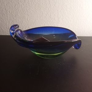 GORGEOUS NEW White Cristal Murano Italy 8" Sommerso Bowl.